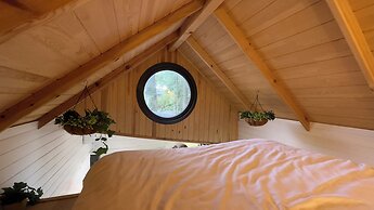 Pentalow Cabin
