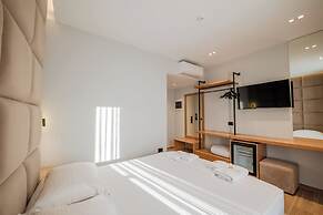 Absolute Hotel