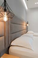 Absolute Hotel