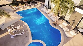 Absolute Hotel