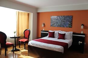 Platinium Hotel