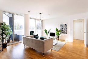 Modern Chiswick Apartment