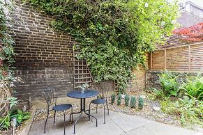 Two Bed Notting Hill Gem