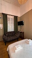 Ivy Ayvalik Coffee & Wine & Hotel