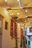 Ivy Ayvalik Coffee & Wine & Hotel