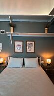 Ivy Ayvalik Coffee & Wine & Hotel