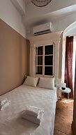 Ivy Ayvalik Coffee & Wine & Hotel