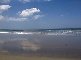 CASA DEL MAR