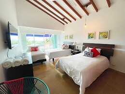 CASA DEL MAR