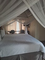 iroCK Lodge