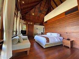 Saujana Private Villas