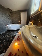 Downtown Family Suites