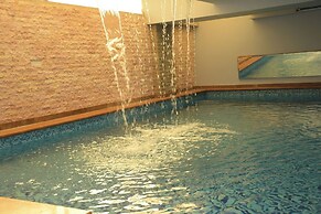 Palm Abhur Villa