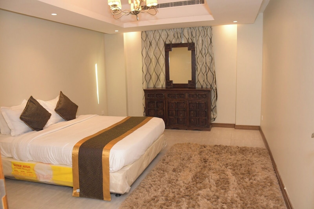 Palm Abhur Villa