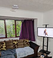 1-bed Apartment in Croydon -free Parking, Wifi