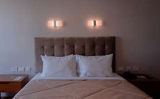 Miraflores City Hotel