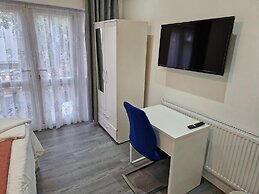 Impeccable 1-bed Apartment in Ilford
