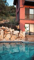 Kikonia Art & Suites