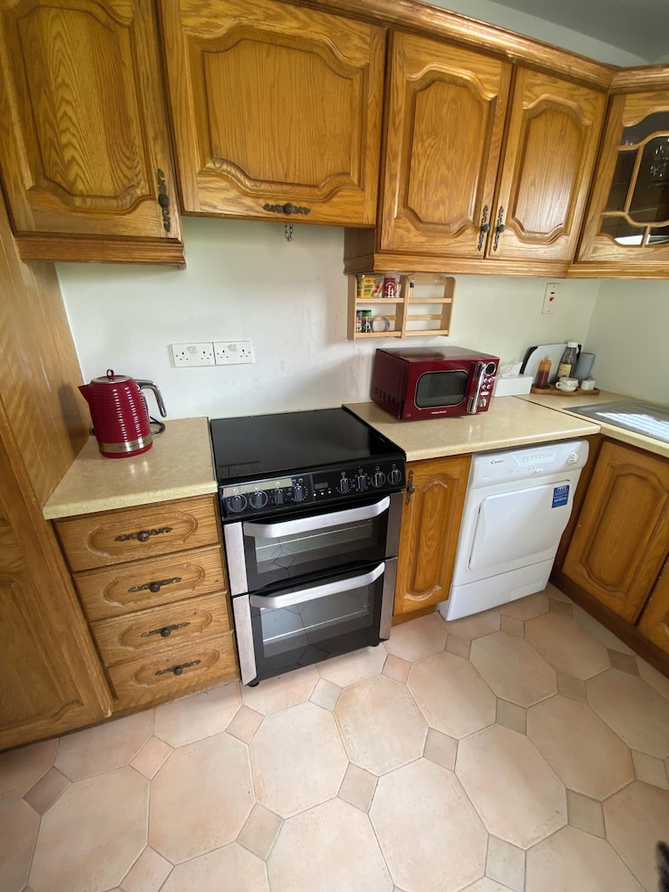 Beautiful 2-bed Apartment