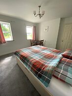 Beautiful 2-bed Apartment