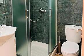 Impeccable Newly Renovated Studio in Larnaca