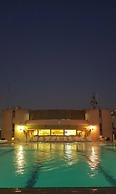 Loft in Siwar,2 min From Hotel Le Royal,incl Motor