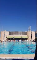 Loft in Siwar,2 min From Hotel Le Royal,incl Motor