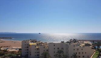 Loft in Siwar,2 min From Hotel Le Royal,incl Motor