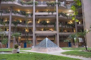 Loft in Siwar,2 min From Hotel Le Royal,incl Motor
