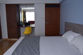 Izza Hotel