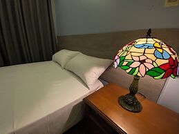 Izza Hotel