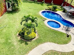 HOTEL CASCADA