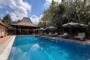 Tirtodipuran Hotel