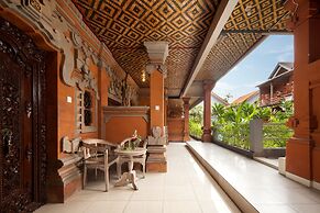 Hotel Lumbung Sari Legian