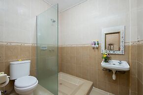 Hotel Lumbung Sari Legian