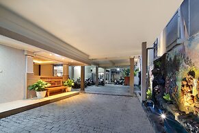 Hotel Lumbung Sari Legian