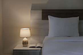 Oxygen Hotel