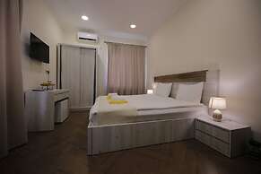Oxygen Hotel