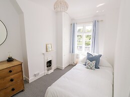 Ross Cottage