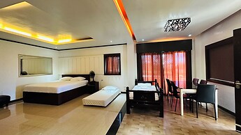 Tugsaw Resort