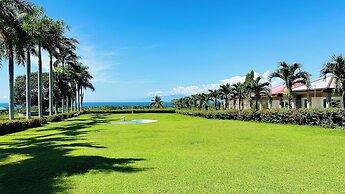 Tugsaw Resort