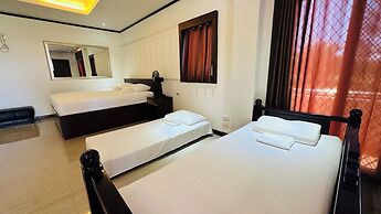 Tugsaw Resort