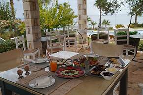 Aneria Suites