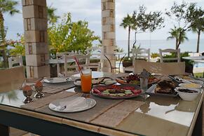 Aneria Suites
