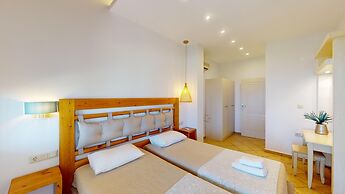 Aneria Suites