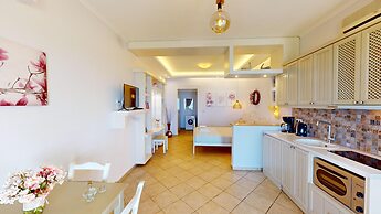 Aneria Suites