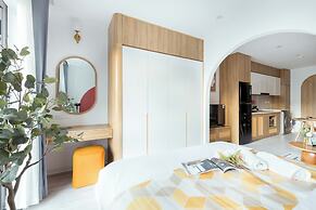 Crescendo Boutique Studio
