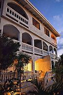 Bananaquit House