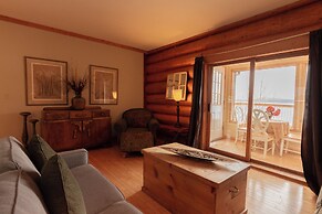 Inn On The Lake