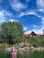 Inn On The Lake